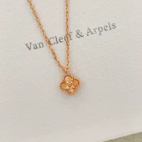 $27.00 USD Van Cleef & Arpels Necklaces For Women #1398304