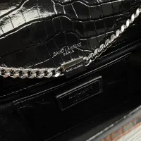 $162.00 USD Yves Saint Laurent YSL AAA Quality Messenger Bags For Women #1398690