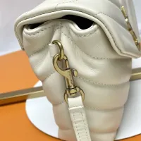 $158.00 USD Yves Saint Laurent YSL AAA Quality Messenger Bags For Women #1398716