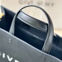 $222.00 USD Givenchy AAA Quality Handbags For Women #1399007
