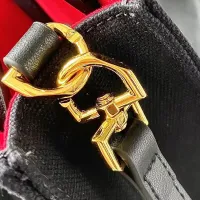 $140.00 USD Givenchy AAA Quality Handbags For Women #1399013