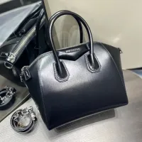 $240.00 USD Givenchy AAA Quality Handbags For Women #1399023