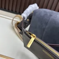 $105.00 USD TOD'S AAA Quality Messenger Bags For Women #1399039