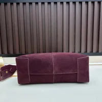 $105.00 USD TOD'S AAA Quality Messenger Bags For Women #1399043