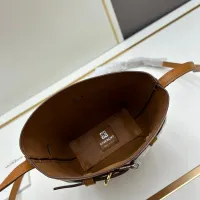 $80.00 USD Givenchy AAA Quality Messenger Bags For Women #1399165