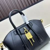 $102.00 USD Givenchy AAA Quality Handbags For Women #1399489