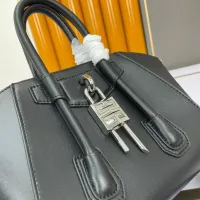 $98.00 USD Givenchy AAA Quality Handbags For Women #1399497