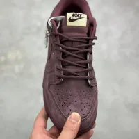 $115.00 USD Nike SB Dunk-Low For Women #1400544