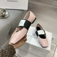 $92.00 USD Givenchy Flat Shoes For Women #1400782
