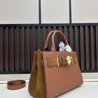 $108.00 USD Versace AAA Quality Handbags For Women #1403414