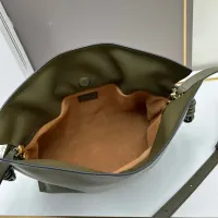 $150.00 USD LOEWE AAA Quality Messenger Bags For Women #1403986