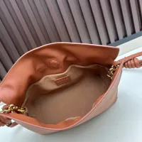 $135.00 USD LOEWE AAA Quality Messenger Bags For Women #1404011