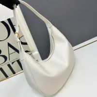 $88.00 USD Celine AAA Quality Shoulder Bags For Women #1404156