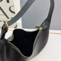$88.00 USD Celine AAA Quality Shoulder Bags For Women #1404157
