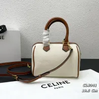 $88.00 USD Celine AAA Quality Handbags For Women #1404195