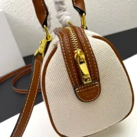 $88.00 USD Celine AAA Quality Handbags For Women #1404195