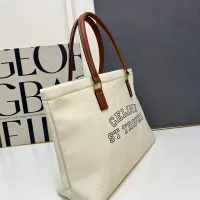 $96.00 USD Celine AAA Quality Handbags For Women #1404197
