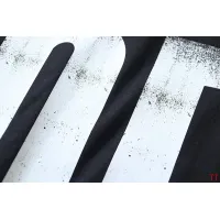 $32.00 USD Off-White T-Shirts Short Sleeved For Unisex #1404494