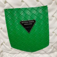 $215.00 USD Bottega Veneta BV Down Feather Coat Long Sleeved For Men #1404742