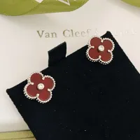 $25.00 USD Van Cleef & Arpels Earrings For Women #1406180