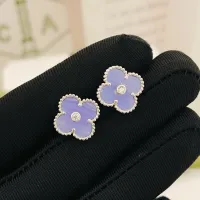 $25.00 USD Van Cleef & Arpels Earrings For Women #1406290