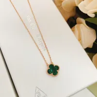$25.00 USD Van Cleef & Arpels Necklaces For Women #1406553