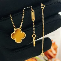 $25.00 USD Van Cleef & Arpels Necklaces For Women #1406557