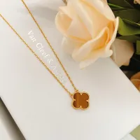 $25.00 USD Van Cleef & Arpels Necklaces For Women #1406557
