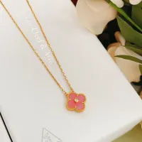 $25.00 USD Van Cleef & Arpels Necklaces For Women #1406562