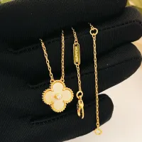 $25.00 USD Van Cleef & Arpels Necklaces For Women #1406568