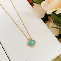 $25.00 USD Van Cleef & Arpels Necklaces For Women #1406570