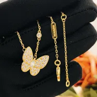 $25.00 USD Van Cleef & Arpels Necklaces For Women #1406573