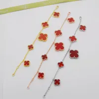 $32.00 USD Van Cleef & Arpels Bracelets For Women #1406599