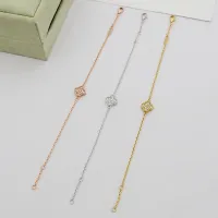 $23.00 USD Van Cleef & Arpels Bracelets For Women #1406612