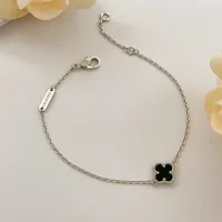 $25.00 USD Van Cleef & Arpels Bracelets For Women #1406621