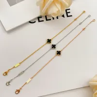 $25.00 USD Van Cleef & Arpels Bracelets For Women #1406622