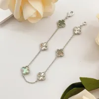 $34.00 USD Van Cleef & Arpels Bracelets For Women #1406635