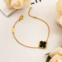 $25.00 USD Van Cleef & Arpels Bracelets For Women #1406643