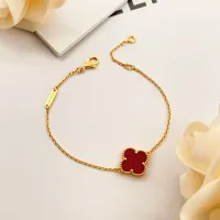 $25.00 USD Van Cleef & Arpels Bracelets For Women #1406646