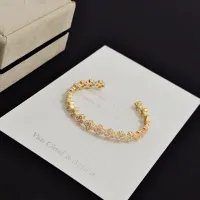 $48.00 USD Van Cleef & Arpels Bracelets For Women #1407098