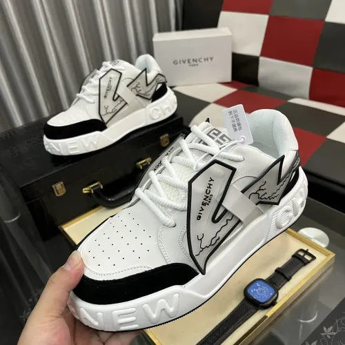 Givenchy Casual Shoes For Men #1408393
