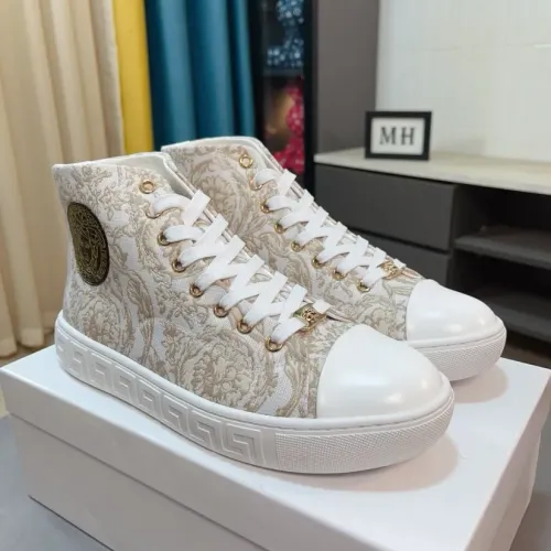 Versace High Tops Shoes For Men #1408411
