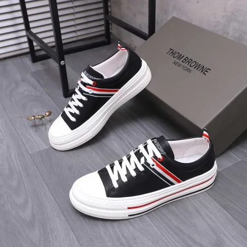 Thom Browne TB Casual Shoes For Men #1408525