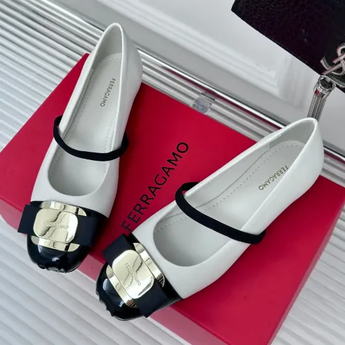 Salvatore Ferragamo Flat Shoes For Women #1408909