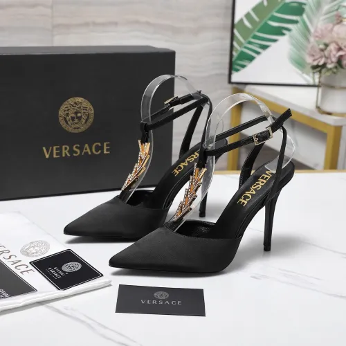 Versace Sandal For Women #1409976