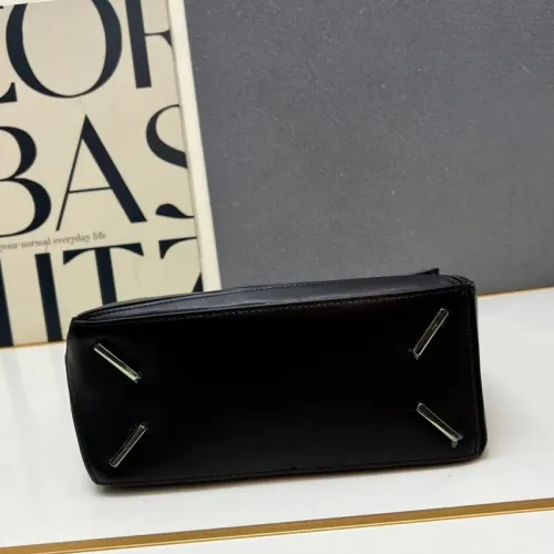 Replica LOEWE AAA Quality Messenger Bags For Women #1411195 $128.00 USD for Wholesale