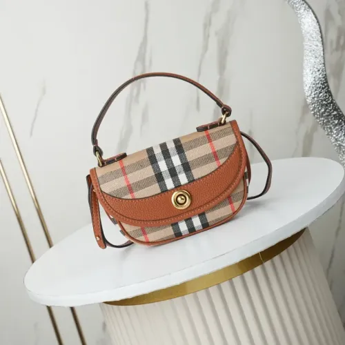 Burberry AAA Quality Messenger Bags For Women #1411397