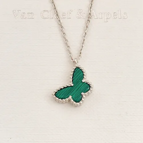 Replica Van Cleef & Arpels Necklaces For Women #1413245 $32.00 USD for Wholesale