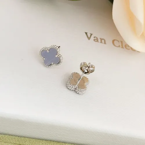 Replica Van Cleef & Arpels Earrings For Women #1413526 $25.00 USD for Wholesale