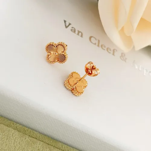 Replica Van Cleef & Arpels Earrings For Women #1413530 $25.00 USD for Wholesale